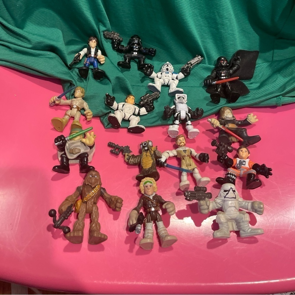 Star Wars Galactic Heroes Figure Lot / 15 Figures